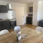 Mit Giebelzimmer Apartmán