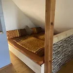 Apartmán Mit Giebelzimmer *