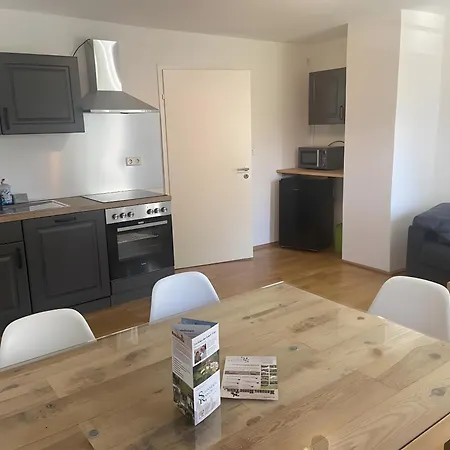 Mit Giebelzimmer Apartamento