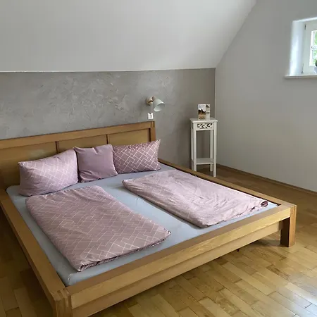 Apartmán Mit Giebelzimmer Ravensburg
