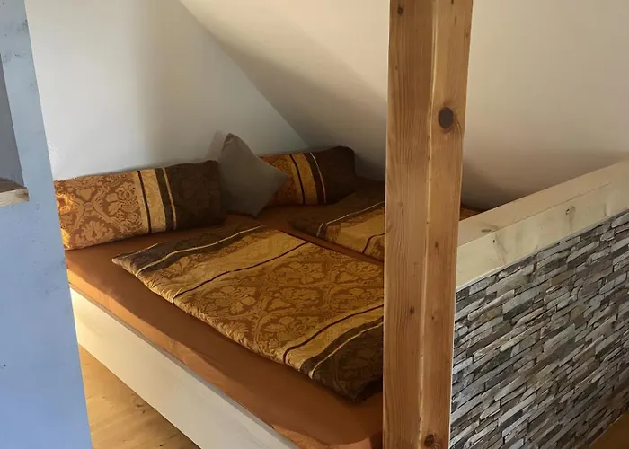 Appartamento Mit Giebelzimmer *